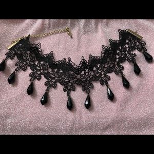 choker with beautiful black teardrop rhinestones